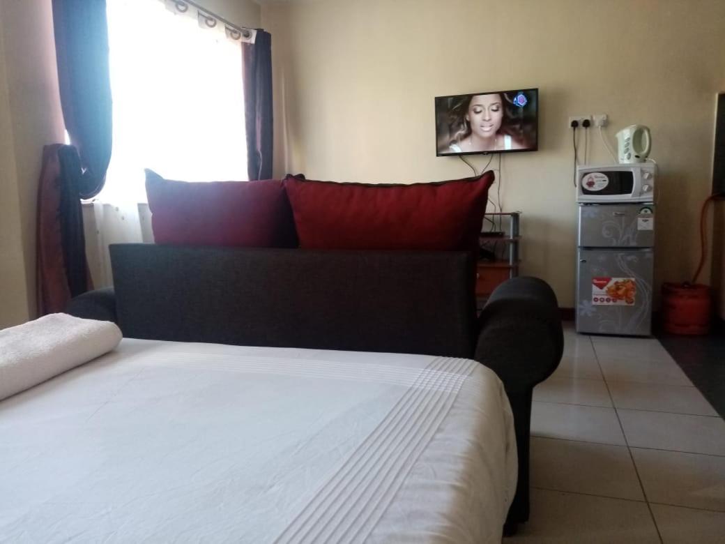 Kim Suites - Mvuli Studio Apartment Nairobi Buitenkant foto