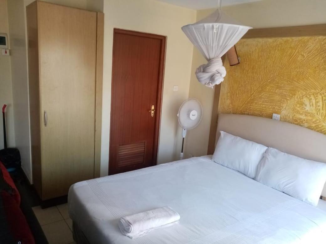 Kim Suites - Mvuli Studio Apartment Nairobi Buitenkant foto